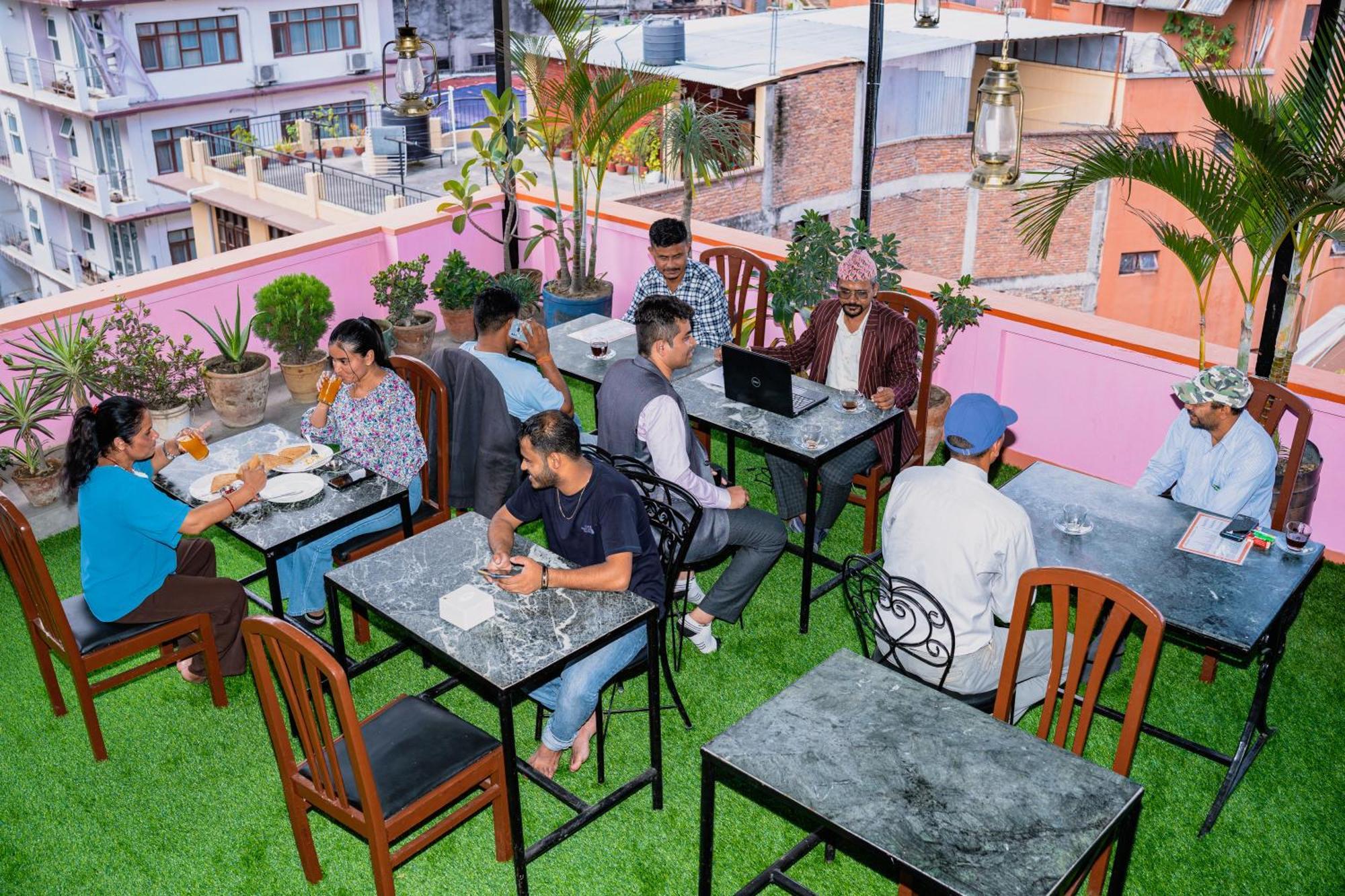 Karma Travellers Home Kathmandu Exterior foto