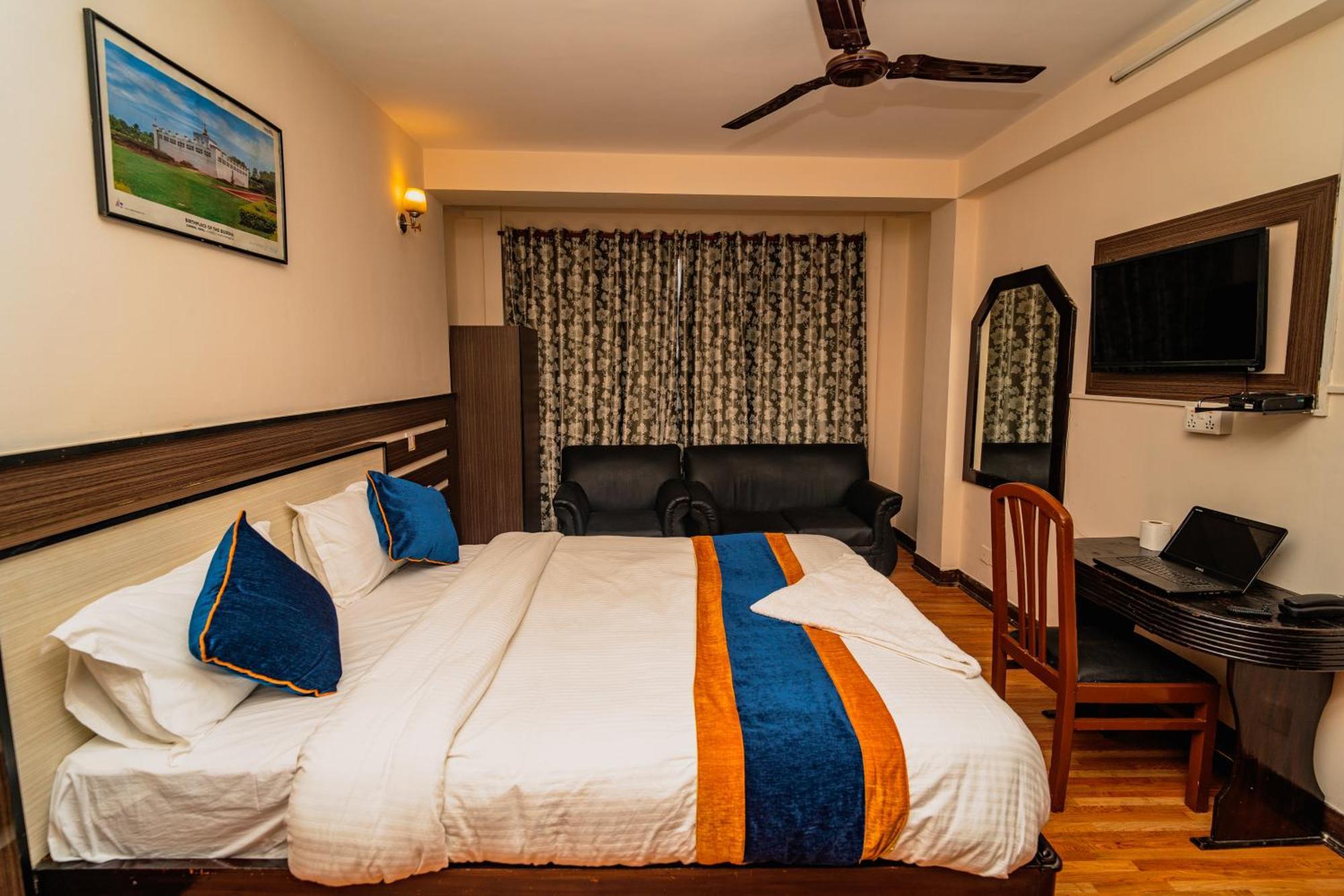 Karma Travellers Home Kathmandu Exterior foto