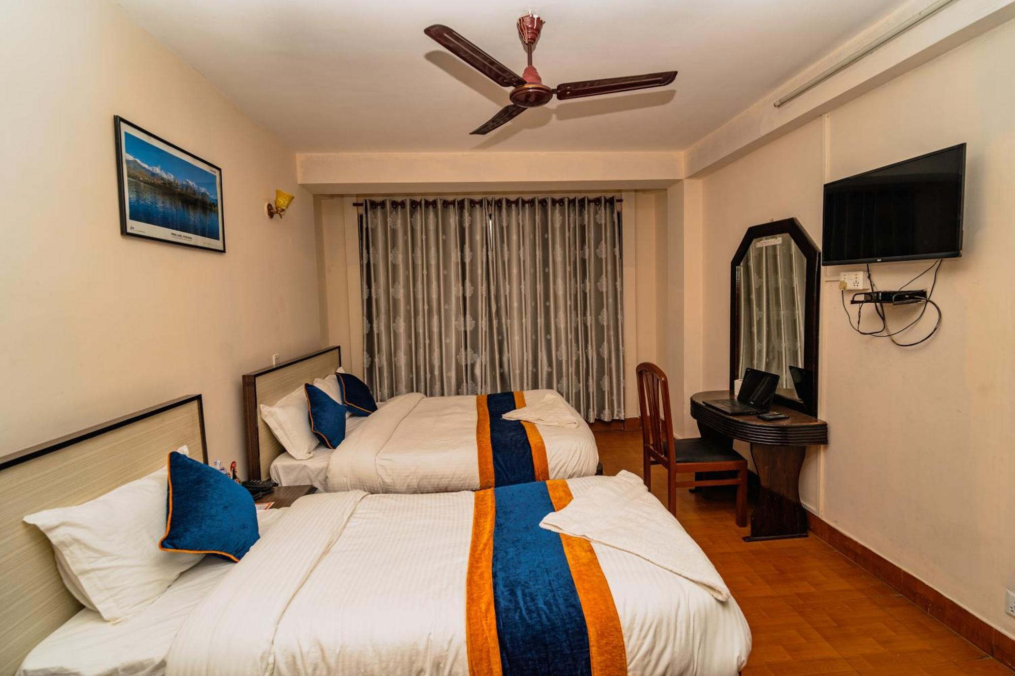 Karma Travellers Home Kathmandu Exterior foto